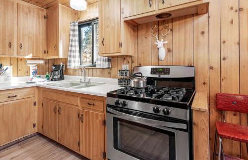 The Sugar Loft - Cozy cabin located in one of the quietest neighborhoods! Relax and recharge! - Foto 6