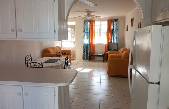 Cumber's Tropical Apartments - Foto 52