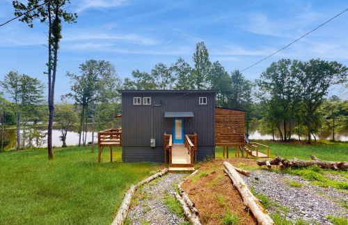 Family Fun! Riverside Home with Fire Pit - Foto 1