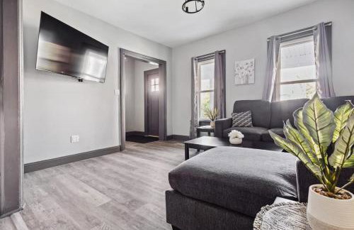 Quiet 3BR Vacation Spot-Minutes to Niagara Falls USA - Foto 20