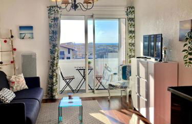 SEA view from BED 100M Beach, Free Parking, Surf - Foto 6