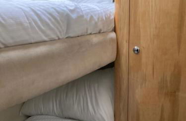 Entire Boat at St Katherine Docks 2 Available select using room options - Photo 24