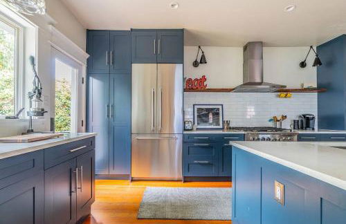 Beautiful North Cap Hill Craftsman with Hot Tub - Foto 12