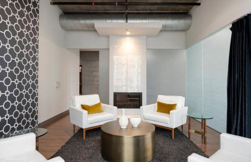 Jeffjack Heated Pool Penthouse in Chicago's West Loop - Photo 10