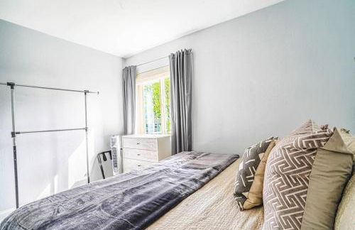 Modern Coastal Downtown, King bed, Work Desk, Kitchen - Foto 7