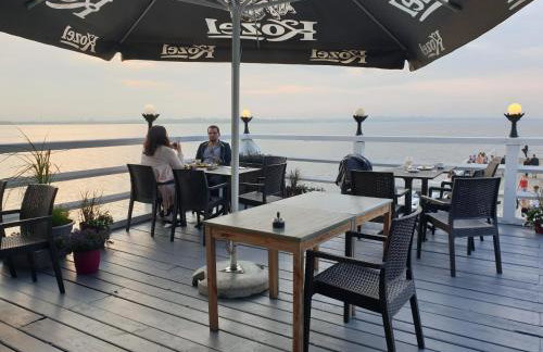 Apartament "Złoty relaks" tuż przy plaży z balkonem z widokiem na Hel i hamakami - Photo 54