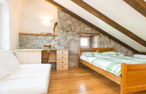 Holiday Home Haus mit modernem Interieur und einer alten Taverne by Interhome - Foto 17