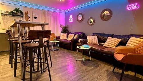 Beautiful 5-Bed East Sussex Home with Hot Tub - Foto 4