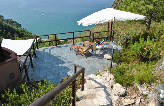 Romantic Cove Sea View Villa 7 km far From Sperlonga - Foto 1