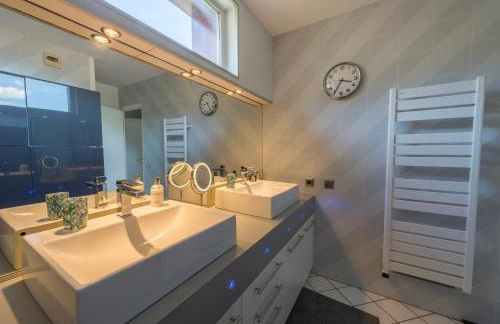 Le Cristal - Prestigieux appartement au Lac d'Annecy - Foto 9