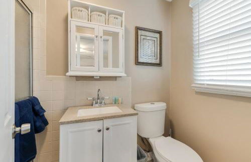 Mansion in the Hills with Pool - Foto 8