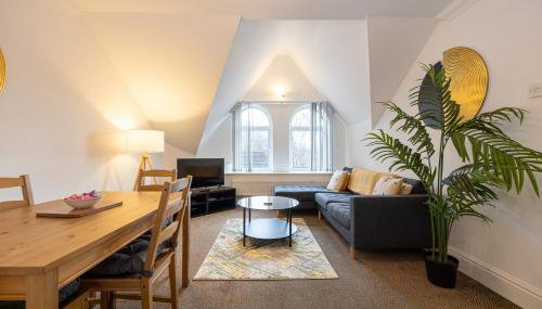 The Burton- Free Gated Parking - Foto 3