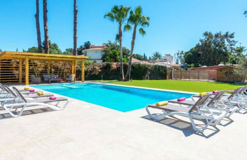 Villa Ramos by Villa Plus - Photo 17