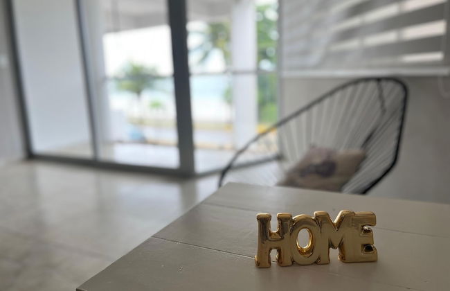 Spacious oceanfront loft # A1 - Photo 3