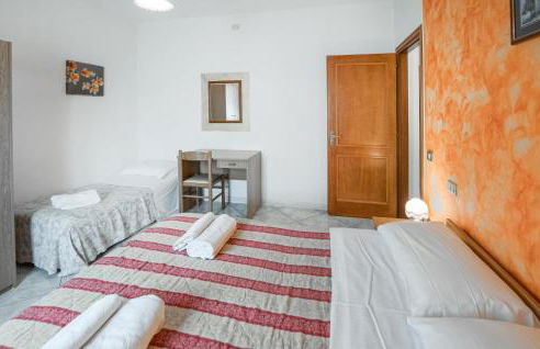 Cozy Apartment In Castiglione Del Lago - Foto 26