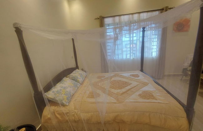 Cozy 2-bed Apartment in Akright City, Bwebajja - Foto 5