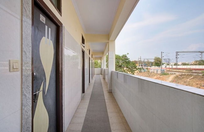 iROOMZ Hotel Sweekar Suites - Foto 23