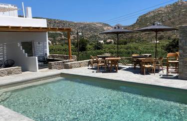 Ninemia Naxos Suites - Photo 3