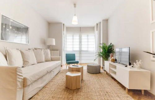 BRIGHT FLAT Parking/Wanda Metropolitano/Airport - Foto 10