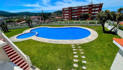 Espectacular casa frente al mar en Baiona - Foto 2