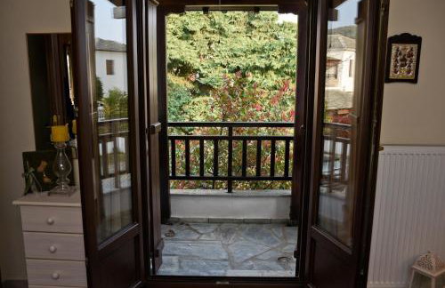 Near Paradise - Photo 26