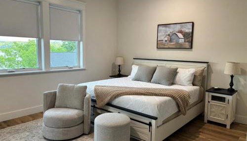Exclusive Lakefront Retreat on Douglas Lake - Foto 2