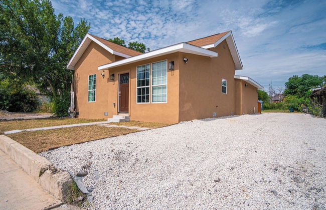 Charming 3br/2ba Gem Close to Downtown/ Riverwalk - Foto 21