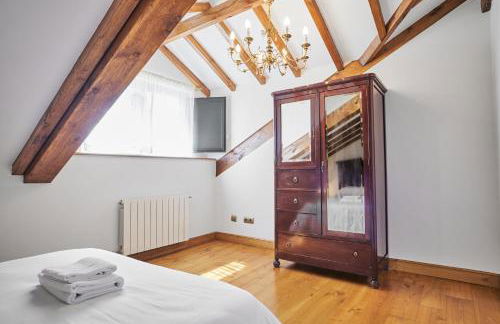 Casa Parbayón Encanto entre Jardines y Luz Natural - Foto 23