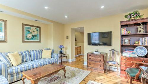 Townhome in Leesburg Historic District! - Foto 1