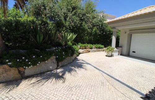 Charming Exceptional Golf Villa in Algarve - Photo 61