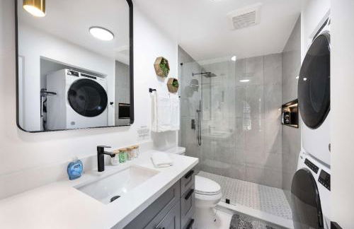 Brand New 2BR Queen Anne Condo Designer's Taste - Foto 5