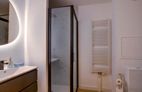 Love Room - Balnéo - Insolite- Détente - Foto 14