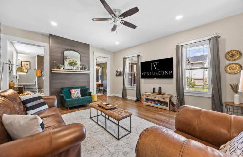 3BR Cozy Family Home with HotTub & Spacious Backyard - Foto 21