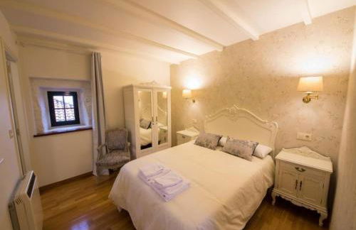 Mansion in Cerdedo with Private Pool and Garden - Foto 26