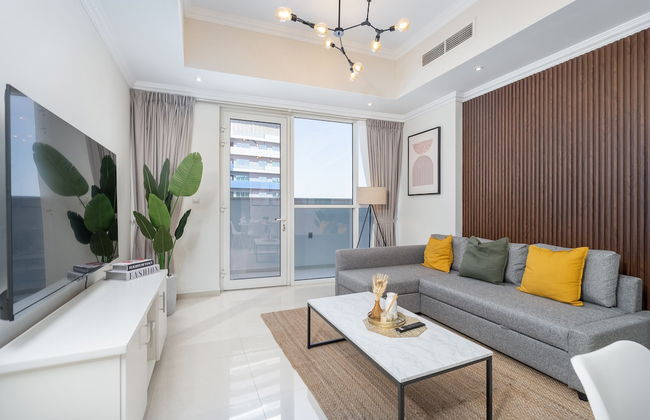 Luxe Apartments near Dubai Mall, Burj Khalifa - Pool, Gym, & Parking by Sojo Stay - Photo 79