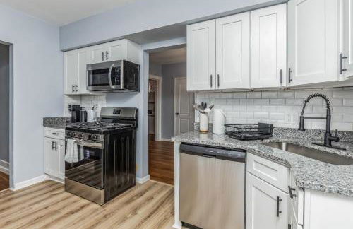 Beautiful home in Forest Hills - Foto 5