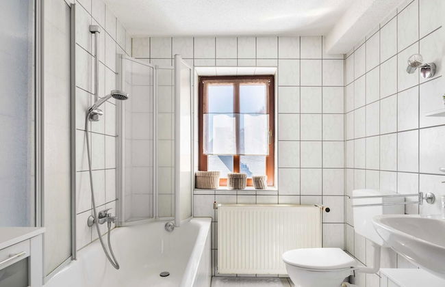 Stylish Apartment With Terrace in Sonneberg - Foto 11