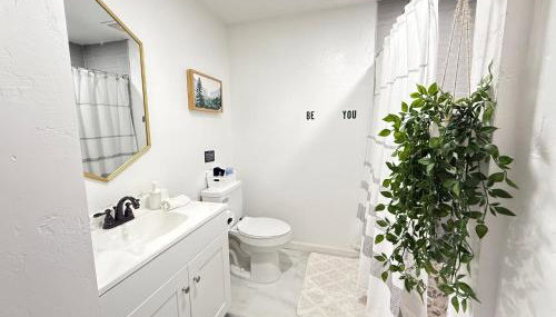 Modern Cabin, Near Snow Park, 3.5 Miles to SNP! - Foto 4