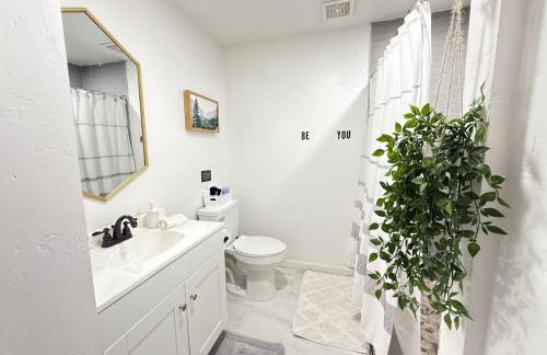 Modern Cabin, Near Snow Park, 3.5 Miles to SNP! - Foto 4