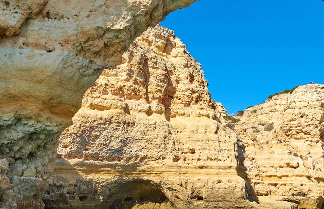 Paseo en barco por las cuevas de Benagil + Snorkel - Foto 1