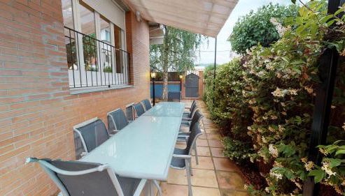 HOUSE OF JOY , CASA EN BANYOLES - Foto 3