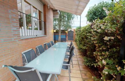 HOUSE OF JOY , CASA EN BANYOLES - Foto 3