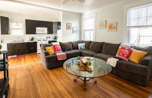 Globetrotters Suite in Historic Richmond with Patio - Foto 2