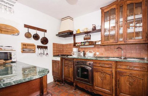 7 Bedroom Gorgeous Home In Grabovac - Photo 29