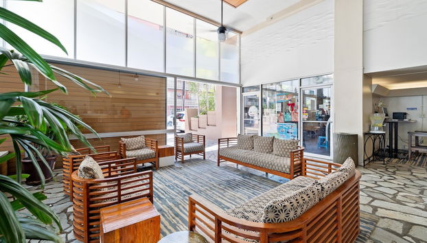 Renovated Pacific Monarch Studio Near Waikiki Beach - Foto 3, Vestíbulo