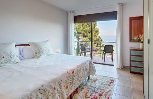 VILLA LA CALA with swimming pool & sea view, 10 min walk from the sea - Photo 33