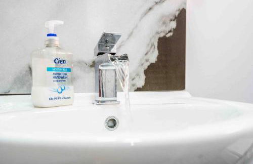 Modern flat in Moseley with Free Parking - Foto 18