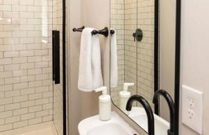 The VIBE House with POOL - Foto 19