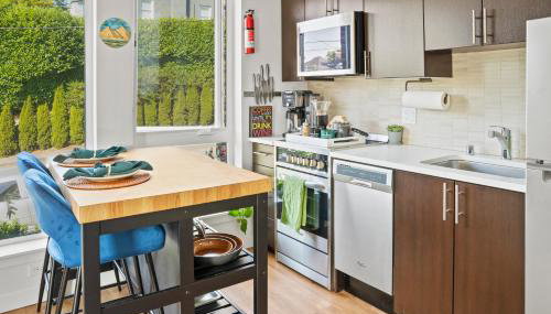 NEW Bright Capitol Hill Condo, Great Location Views - Foto 4