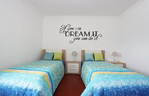 Monte Mar House - Photo 10